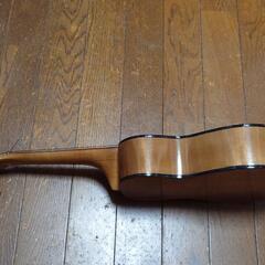 【※値下げ】ビンテージウクレレ　ビクター製　木目がトラ目　木製ペグ　の画像