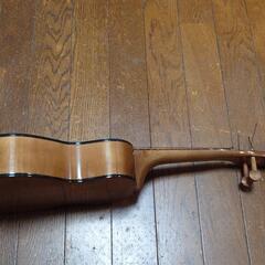 【※値下げ】ビンテージウクレレ　ビクター製　木目がトラ目　木製ペグ　の画像