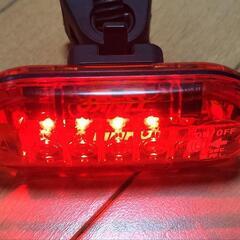 キャットアイ テールライトの画像
