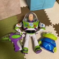 バズ・ライトイヤー　リトルグリーンメン　その他
