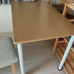 ダイニングテーブル