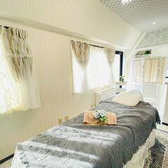 軽量折りたたみ木製マッサージベッド の画像