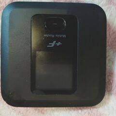 富士ソフトwifiルーター(少し治さないと使えません)
