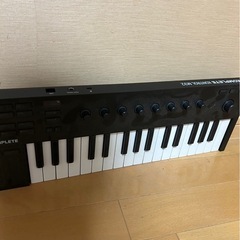 ネイティブ楽器　Mシリーズキーボード