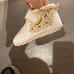 未使用　花柄　子供靴　11.5cmの画像
