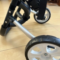 ペット
犬の歩行器　車イス　二輪の画像