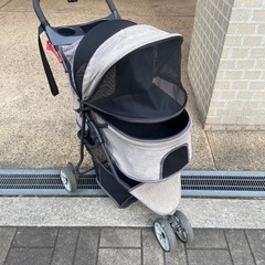 ペットバギー
