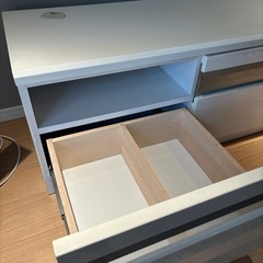 テレビ台の画像