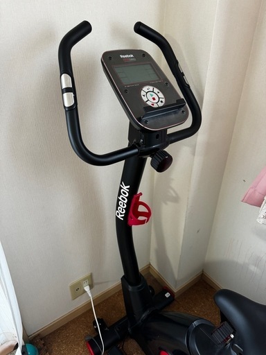 Reebok フィットネスバイクONE GB50