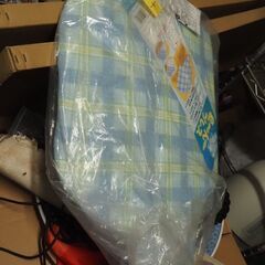 アイロン台、未使用、４２ｘ６４、