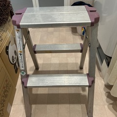 脚立　作業　DIY　梯子