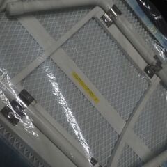 アイロン台、未使用、４２ｘ６４、の画像