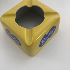 バヤリースの灰皿の画像