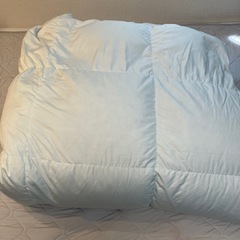 羽毛布団　ダブルサイズ