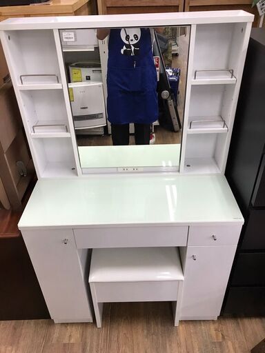 ドレッサー 白