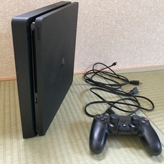 プレステ４ + ソフト２本 すぐ遊べるセット