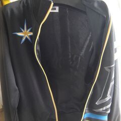 【7】日本ハムファイターズ　オフィシャルグッズ　ミズノ　長袖ジャージ　Sサイズの画像