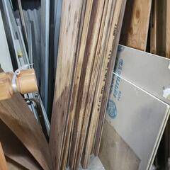 コンパネのおとしになりますの画像