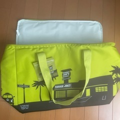 Trader joe‘s エコバックの画像