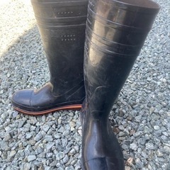 値下げしました^_^弘進ゴム ハイブリーダーガード HB-500 先芯入り安全耐油長靴 黒 27.0cm の画像