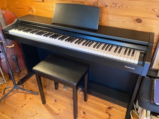 電子ピアノ（Technics SX-PC10）