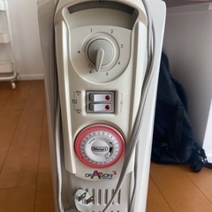 デロンギ　オイルヒーターの画像