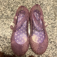 子供サンダル　16センチ