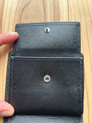 （取り引き中です。）【無使用品】ルイヴィトン2つ折り財布