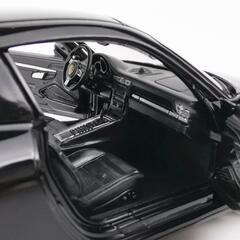 ミニカー ポルシェ 911 カレラS 1:24サイズ メタルスポーツカーモデルの画像