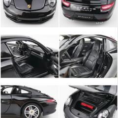 ミニカー ポルシェ 911 カレラS 1:24サイズ メタルスポーツカーモデルの画像