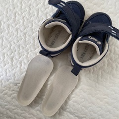 アシックスの画像