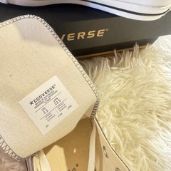 新品未使用　コンバース スニーカー 靴 オールスター ハイカット CONVERSE 22.5の画像
