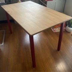 IKEAダイニングデーブル