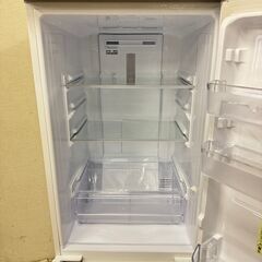  18980  SHARP 一人暮らし2D冷蔵庫 2018年製 167L ◆大阪市内・東大阪市他 6,000円以上ご購入で無料配達いたします！◆ ※京都・高槻・枚方方面◆神戸・西宮・尼崎方面◆生駒方面、大阪南部方面　それぞれ条件付き無料配送あり！            