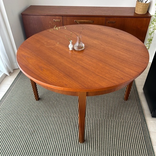 アンティーク　ラウンドテーブル