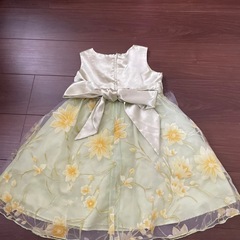 ごっこ遊び用　子供ドレスの画像