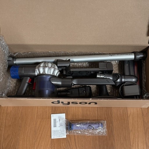 dyson ダイソン 掃除機 V6 cord-free pro