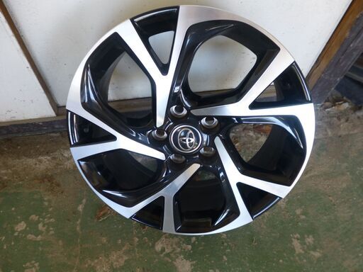 値下げしました。トヨタ　ＣＨ－Ｒ純正　　アルミホイール  4本セット