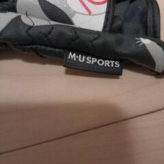 M.U ゴルフ手袋 レディースの画像