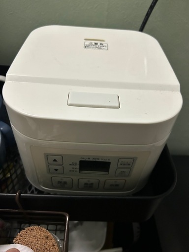 【値下げ可】炊飯器（3合）