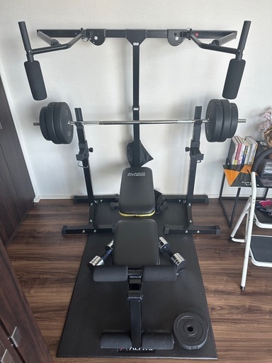 トレーニングマシン