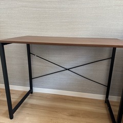 【取引決定】机と椅子の画像