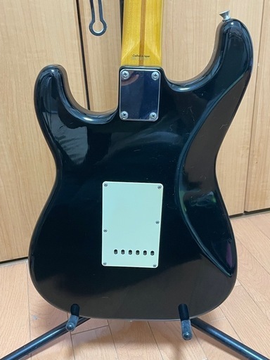 Fender Japan ストラトキャスター　Tシリアル　