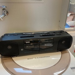 カセットラジカセジャンクの画像