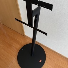 新品未使用　テレビ台　フレームの画像