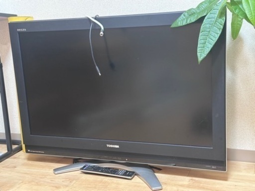 TOSHIBAテレビ　37H3000