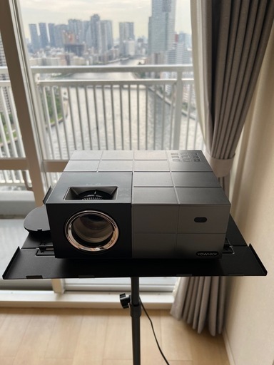【予約済み】YOWHICKプロジェクター + 無料プレゼント (プロジェクタースタンド, Fire TVスティック). Yowhick Projector + Free Presents (Projector stand, FireTV stick)