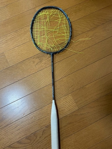 バドミントンラケット