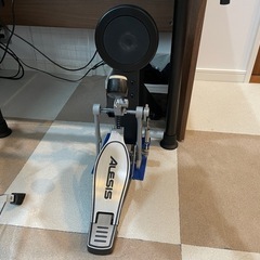 Alesis アレシス 電子ドラムセットNitro Mesh Kitメッシュ折りたたみ式8ピース3シンバル ドラムスローン付き　中古品の画像