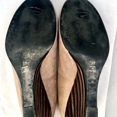 ウェッジソール　パンプス　山羊革　ベージュの画像